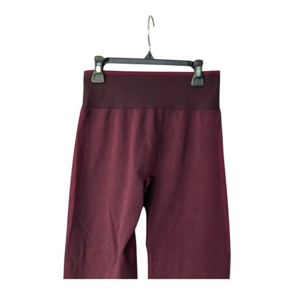 PINK Victoria’s Secret seamless leggings - Picture 2 of 11